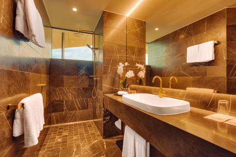 Eatons Hill Hotel - Hobart Tourism 11