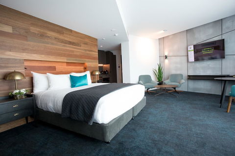 Eatons Hill Hotel - Hobart Tourism 35