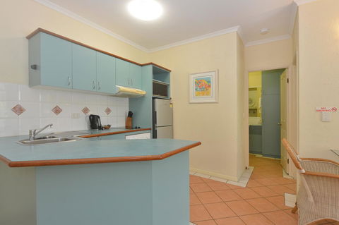 Seascape Holidays - Coral Apartments - Hobart Tourism 17