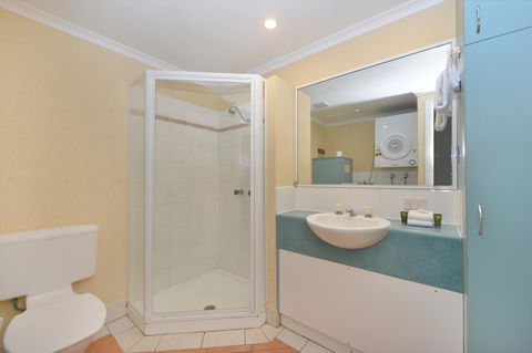 Seascape Holidays - Coral Apartments - Hobart Tourism 28