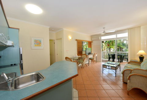 Seascape Holidays - Coral Apartments - Hobart Tourism 18