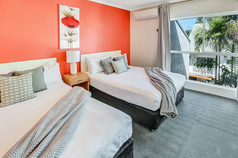 Coral Tree Inn - Hobart Tourism 23