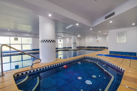 Oscar On Main Beach Resort - Tourism TAS 40