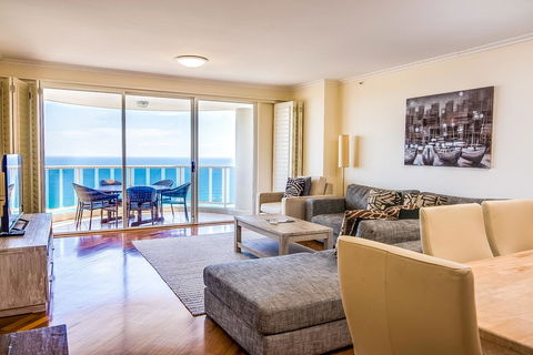 Oscar On Main Beach Resort - Tourism TAS 3