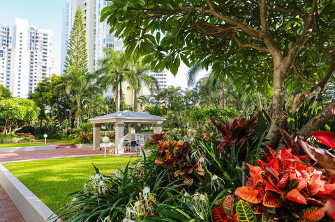 Oscar On Main Beach Resort - Tourism TAS 23