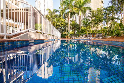 Oscar On Main Beach Resort - Tourism TAS 34