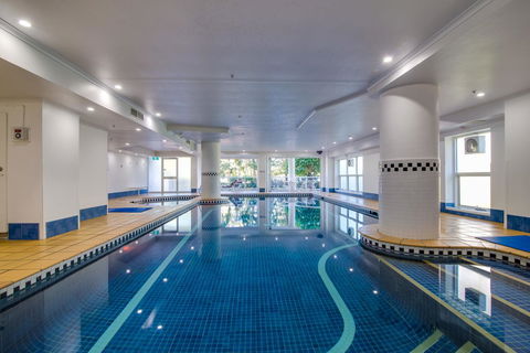 Oscar On Main Beach Resort - Tourism TAS 39