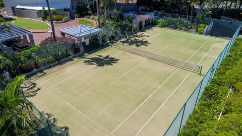 Oscar On Main Beach Resort - Tourism TAS 30