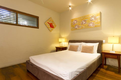 Club Tropical Resort - Official Onsite Reception & Check In - Hobart Tourism 4
