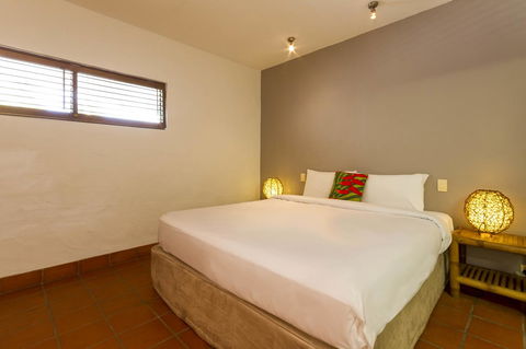 Club Tropical Resort - Official Onsite Reception & Check In - Hobart Tourism 14