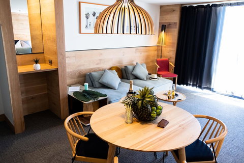 The Island Gold Coast - Tourism TAS 14