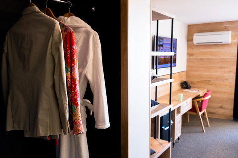 The Island Gold Coast - Tourism TAS 2