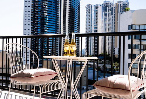 The Island Gold Coast - Tourism TAS 5