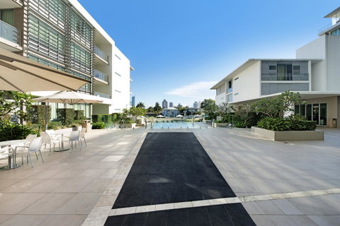 ULTIQA Freshwater Point Resort - Tourism TAS 44