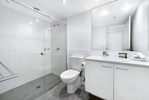 ULTIQA Freshwater Point Resort - Tourism TAS 23