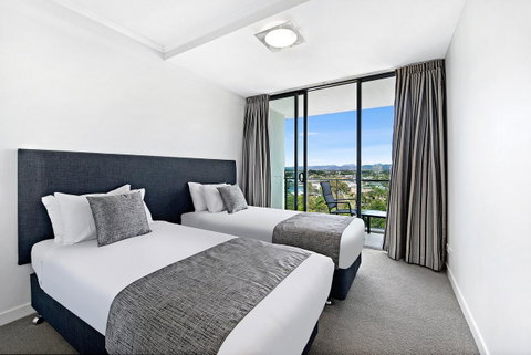 ULTIQA Freshwater Point Resort - Tourism TAS 10