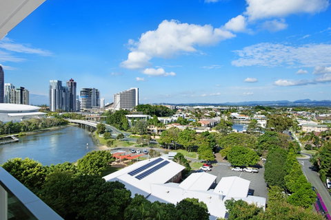 ULTIQA Freshwater Point Resort - Tourism TAS 18