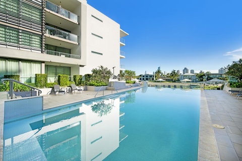 ULTIQA Freshwater Point Resort - Tourism TAS 11