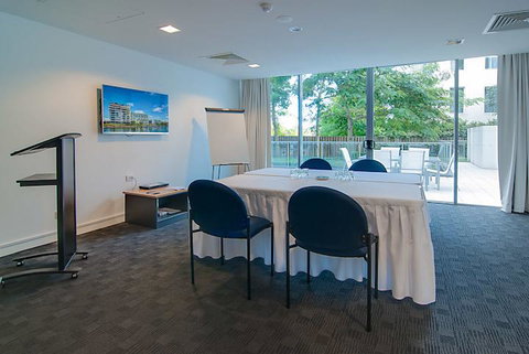 ULTIQA Freshwater Point Resort - Tourism TAS 2