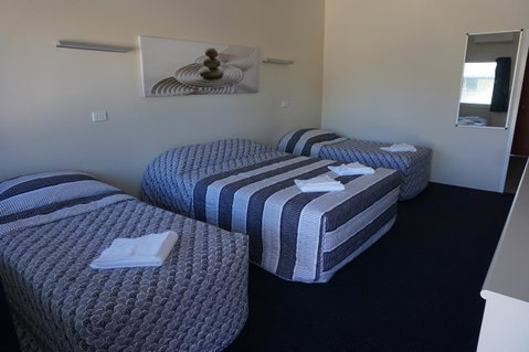 YAL Cairns - A Motel That Makes A Difference - Tourism TAS 17