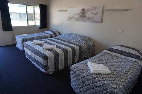YAL Cairns - A Motel That Makes A Difference - Tourism TAS 1