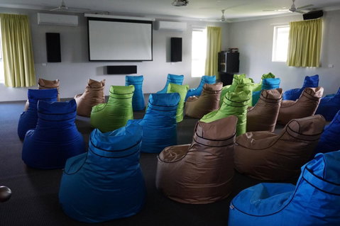 YAL Cairns - A Motel That Makes A Difference - Tourism TAS 4