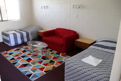 YAL Cairns - A Motel That Makes A Difference - Tourism TAS 3