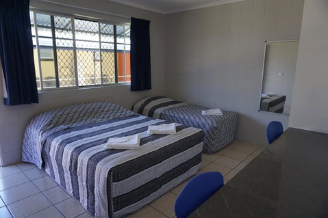 YAL Cairns - A Motel That Makes A Difference - Tourism TAS 30