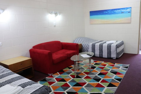 YAL Cairns - A Motel That Makes A Difference - Tourism TAS 18