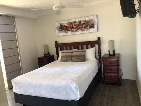 Wharf Boutique Apartments - Hobart Tourism 7