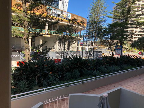 Wharf Boutique Apartments - Hobart Tourism 12