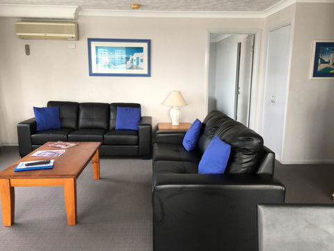 Wharf Boutique Apartments - Hobart Tourism 19