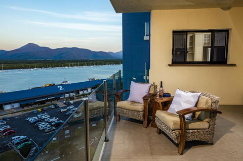 Jack And Newell Holiday Apartments - Hobart Tourism 43