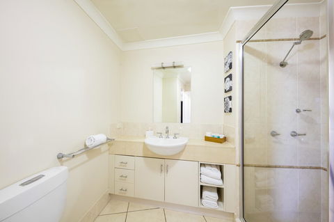 Jack And Newell Holiday Apartments - Hobart Tourism 40