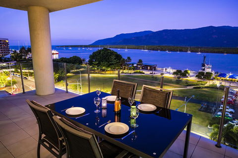 Jack And Newell Holiday Apartments - Hobart Tourism 31