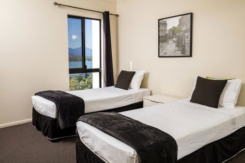 Jack And Newell Holiday Apartments - Hobart Tourism 39