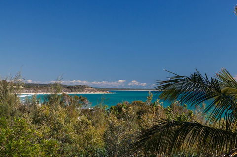 Cylinder Beach Mooloomba Unit 3 - Hobart Tourism 1