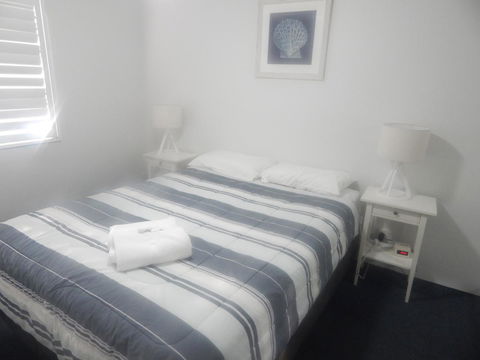 Tranquil Shores - Hobart Tourism 8