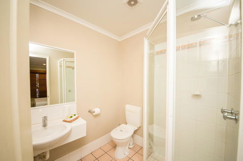 Cosmopolitan Motel & Serviced Apartments - Hobart Tourism 21