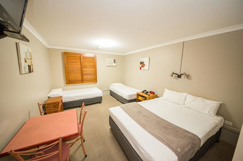 Cosmopolitan Motel & Serviced Apartments - Hobart Tourism 7