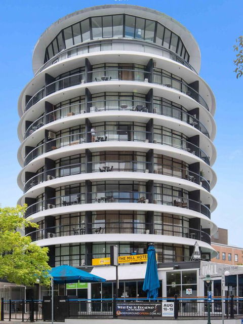 Madison Tower Mill Hotel - Tourism TAS 0