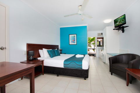 Cairns City Palms - Hobart Tourism 16