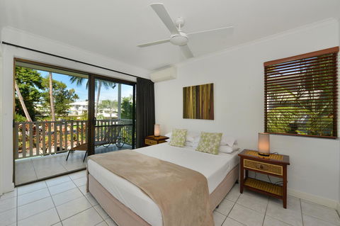 Tropical Reef Apartments - Hobart Tourism 15