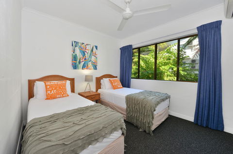 Tropical Reef Apartments - Hobart Tourism 24