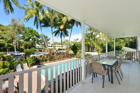 Tropical Reef Apartments - Hobart Tourism 22