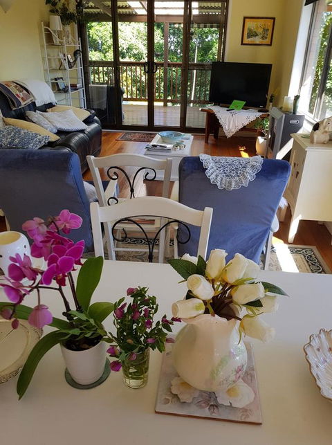 Manitzky Magic -B&B Home With Heart - Hobart Tourism 9