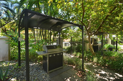 Driftwood Mantaray - Official Onsite Reception And Check In - Hobart Tourism 0