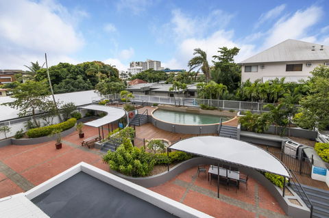 Sunshine Tower Hotel - Hobart Tourism 17