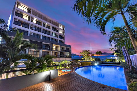 Sunshine Tower Hotel - Hobart Tourism 0