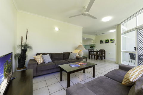 Tropical Nites Holiday Townhouses - Hobart Tourism 13